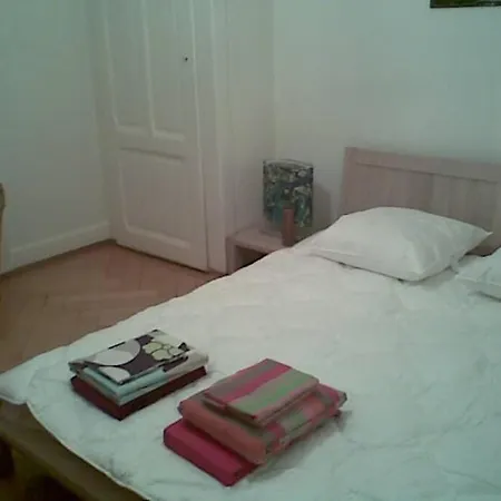 Lovely In Apartman *